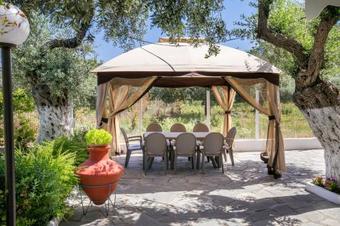 Hostal Holiday Villa Thassos