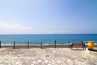 Myrtos Charm Apartments