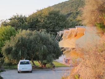 Artolithia Apartments