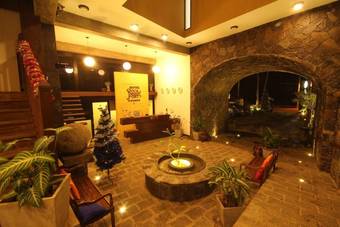 Rock Fort Hotel