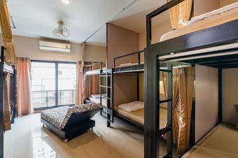 Hostal Restiny Hostel