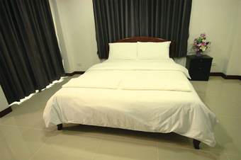 Hotel Baan Samrarn