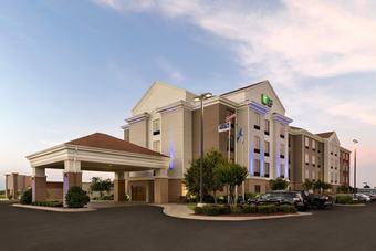 Hotel Holiday Inn Express & Suites Shawnee