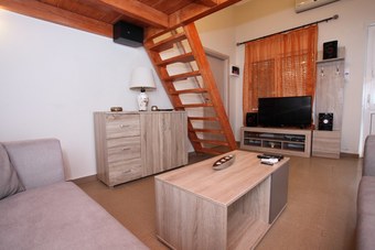 Villa Ariadni