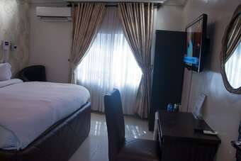 Dv8 Hotels
