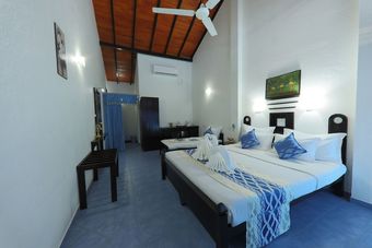 Hotel Dalawella Beach Resort By Deco