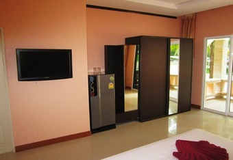 Hotel Ao Thong Beach Bungalows & Restaurant