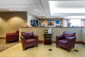 Hotel Comfort Inn & Suites