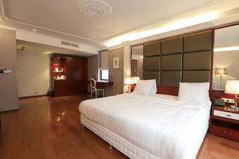 Chasse Hotel
