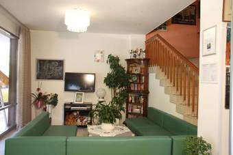 Hotel Tilly