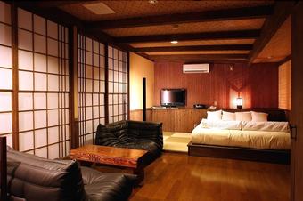 Tsuruya