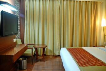 Hotel Cambay Grand