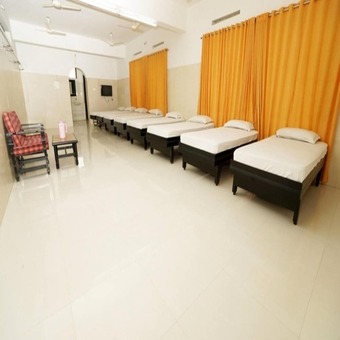 Hotel Sri Devi