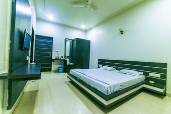 Hotel Teja Garden