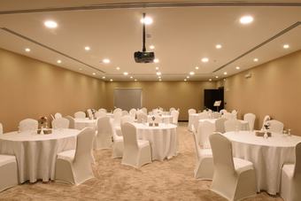 Garden Plaza Hotel