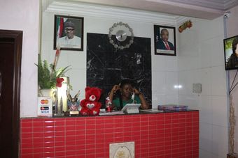 Hotel Albert Suites
