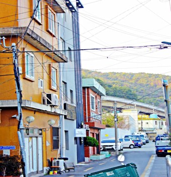Inn Hotel