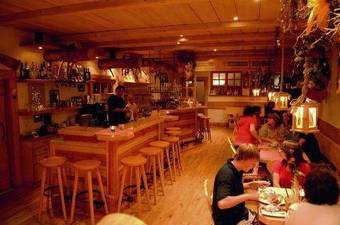Hostal Hydepark