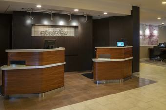 Hotel Courtyard By Marriott Nashville Airport