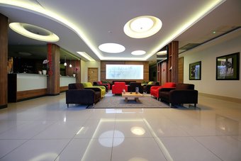 N�das T� Park Hotel Superior