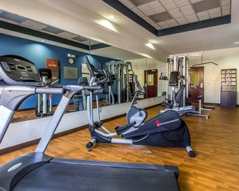 Hotel Comfort Suites Waycross
