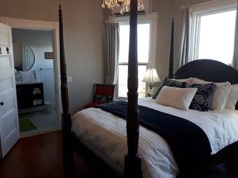 Hillside Landing B&B