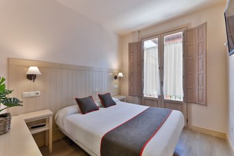 Oyo Hostal La Chata