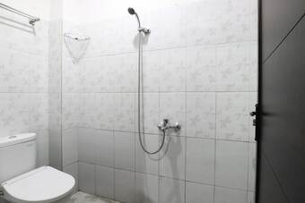 Hotel Saloka Guesthouse