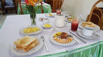 Madarana Hotel
