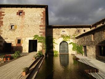 Hotel El Convento De Mave