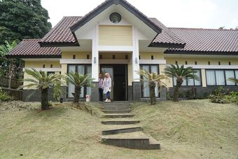 Aldeoz Ciater Cikole Villa Subang