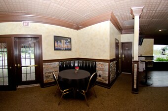 New Hartford Hotel