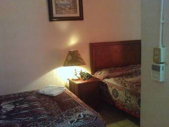 Hotel D� Carmona