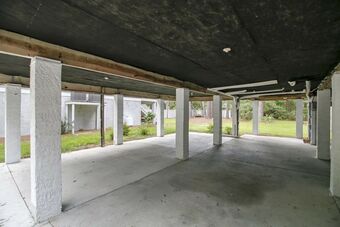 Bradley Circle 9