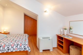 Apartments Mondo