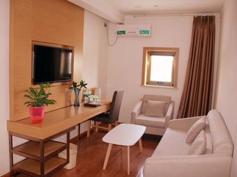 Greentree Inn Tianjin Xiqing District Xiuchuan Road Sunshine 100 Express Hotel