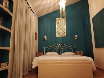 Hotel Lontosvillage