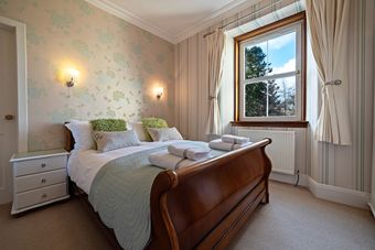 Rowan Tree Country Hotel