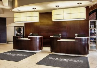 Cambridge Red Deer Hotel & Conference
