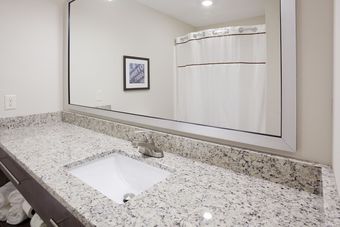 Grandstay Hotel & Suites Rock Valley