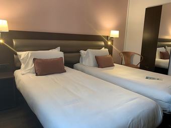 Hotel Kyriad Crepy En Valois