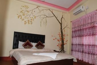 Hotel Happy Home