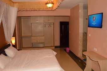 Eden Hotel Emali