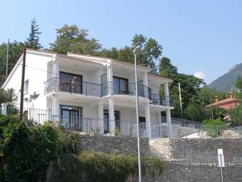Apartments Medveja