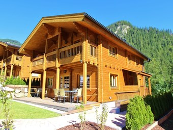 Wooden Chalet In Krimml Salzburg With Garden Grill