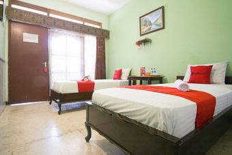 Hotel Reddoorz Syariah @ Jalan Gajah Mada