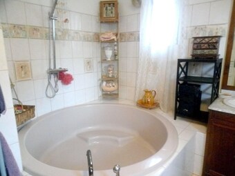 Villa With 4 Bedrooms In Ners, With Private Pool, Furnished Garden And Wifi - 64 Km From The Beach
