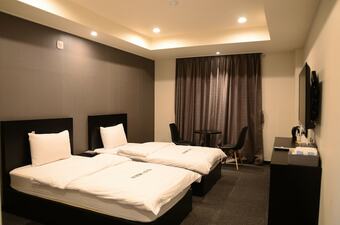 Ekonomy Hotel