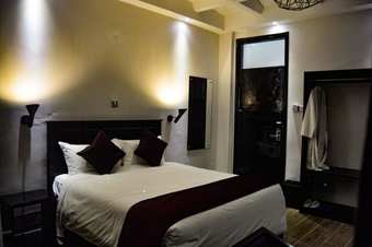 The Hotel Ezri