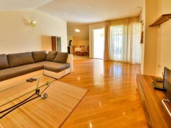 Apartment Banjol 1